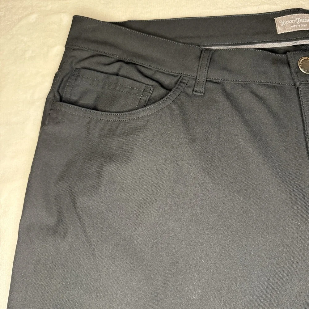 Hickey Freeman Men's Pants 38x32 Black‎ Dress Slacks Golf Performance Flat Front